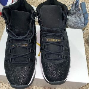 air jordan 11 retro heiress black stingray